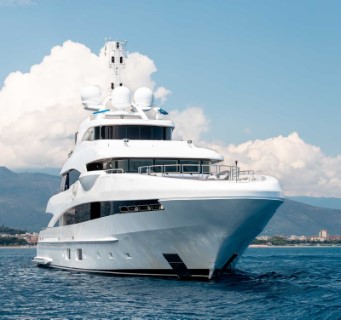 Heesen-yacht.jpg