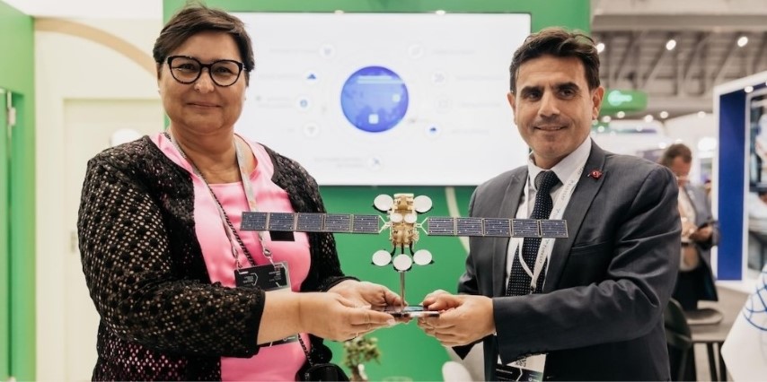 Turksat memorandum signing.jpg