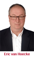 hoecke-caption_1.gif 